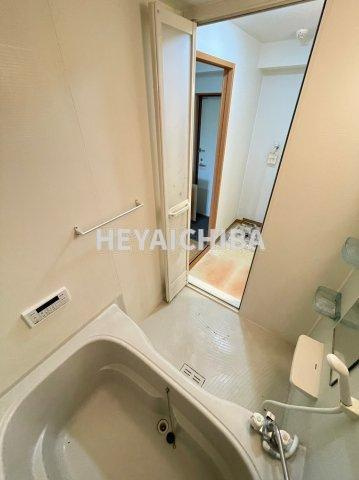 スペースＡの浴室