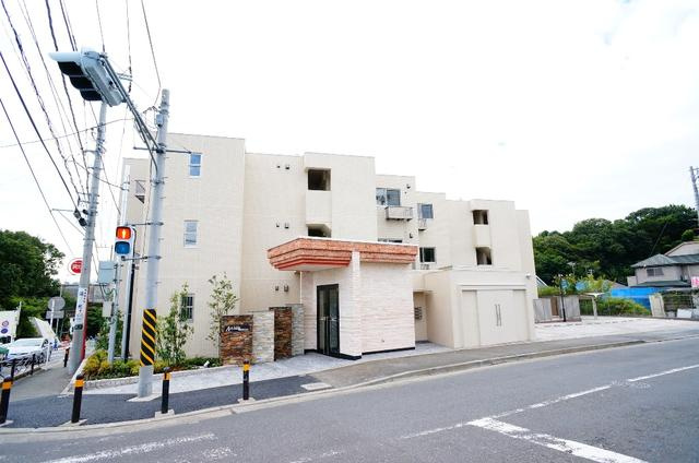 アートヒルズよみうりランド