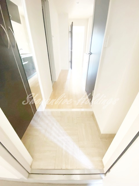 横浜市金沢区平潟町の賃貸マンションの玄関|シューズボックス付き♪