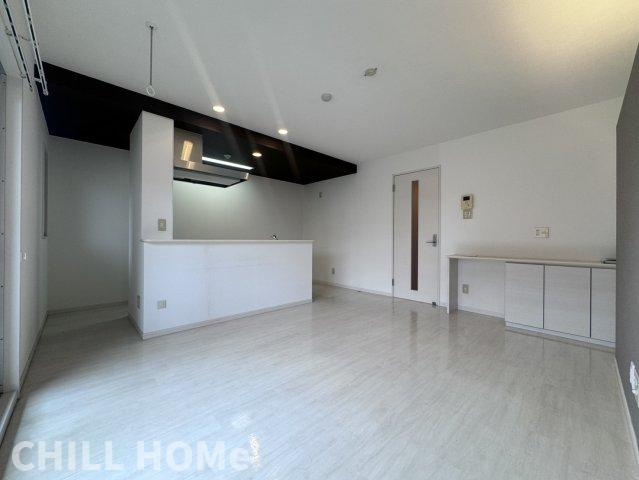 グランヴェルジュの居間・リビング|他社様掲載物件もまとめてご紹介、ご案内可能です(^^)/