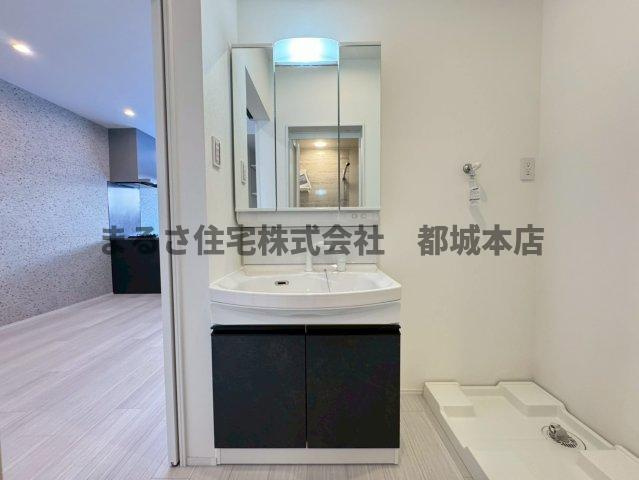 CASTELLOの独立洗面台