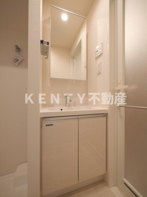 【洗面所】 | オーパスレジデンス武蔵小山 | スペースが確保できる洗面所です