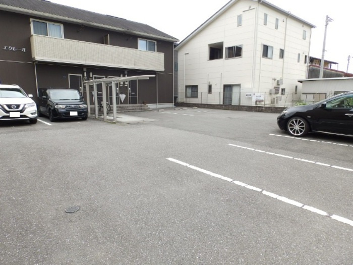 エクレールの駐車場|駐車場