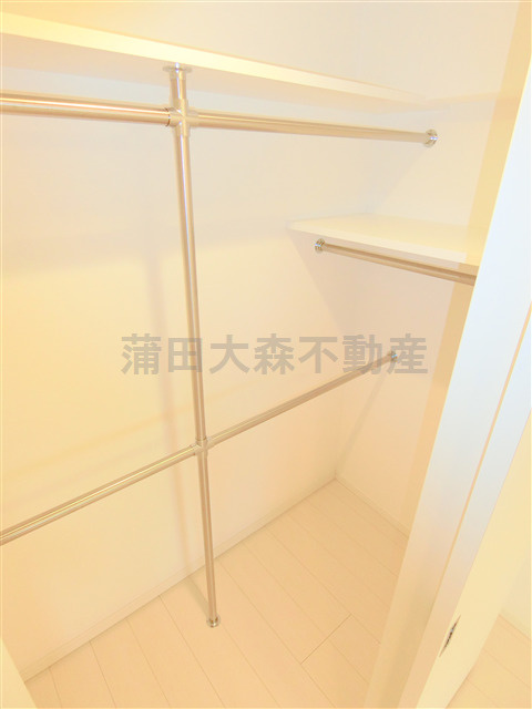 アジールコート糀谷の収納|大型収納　ウォークインローゼット