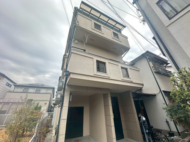 上本町貸家の外観