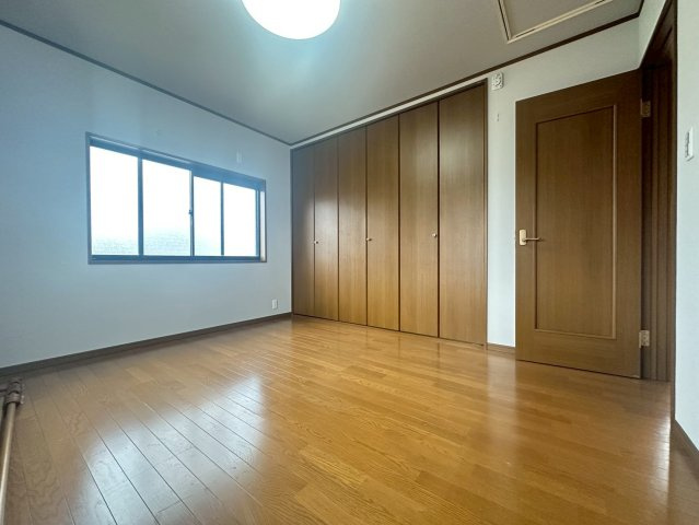 上本町貸家の洋室
