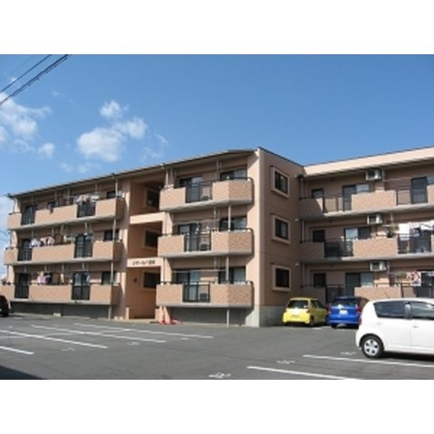 熊本市東区八反田１丁目の賃貸マンションの外観