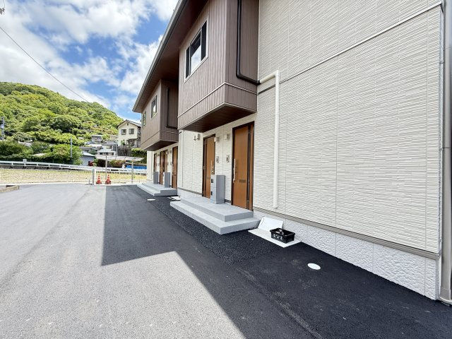 シャーメゾンにしむらのエントランス