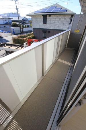 エレガンス筑後【キャッシュバック対象】のバルコニー|落ち着いた時間を過ごせるバルコニーです