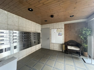 【エントランス】 | クリスタル23