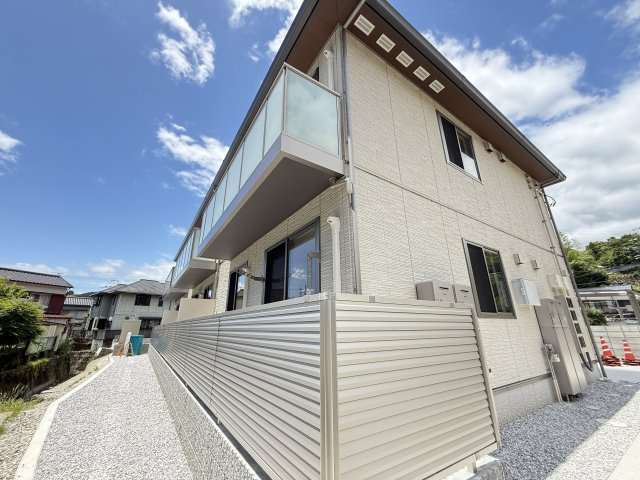 シャーメゾンにしむらの外観