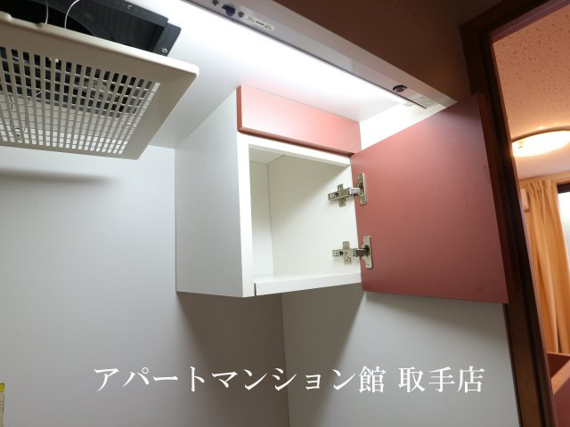 レオパレスレクサスの収納