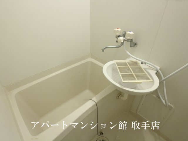 レオパレスレクサスの浴室|画像5