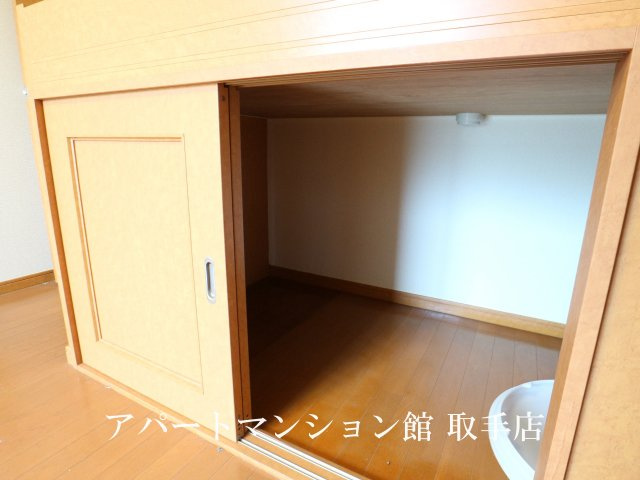 レオパレスレクサスの収納|画像9