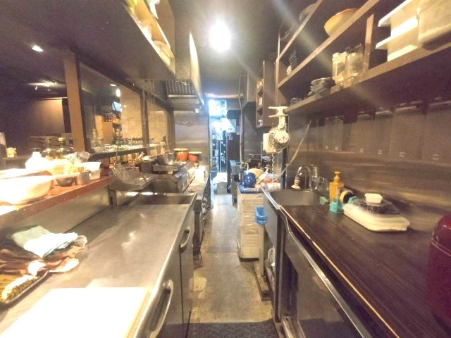 明大寺　グロリアウエストビルの内装