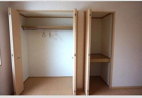 ドミール六条の収納