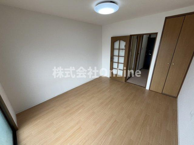 八尾市東本町３丁目の賃貸マンションの内装