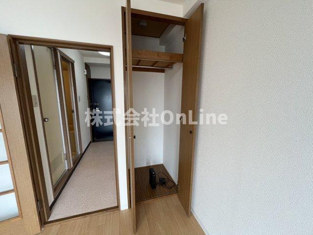 八尾市東本町３丁目の賃貸マンションの収納