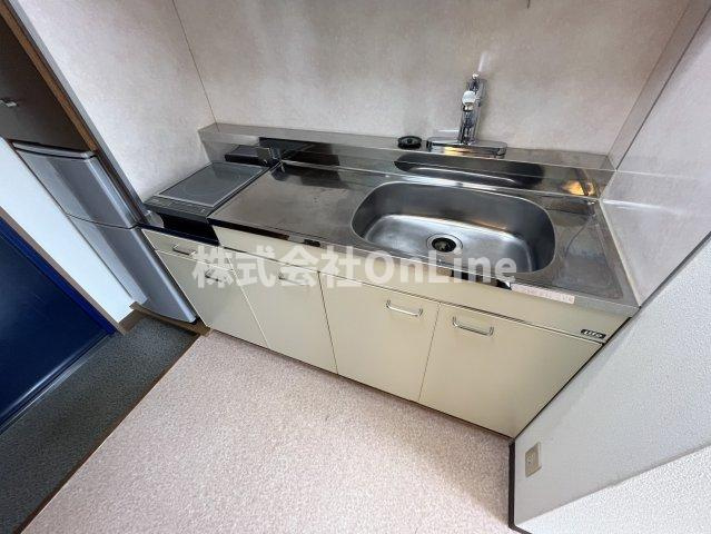 八尾市東本町３丁目の賃貸マンションのキッチン