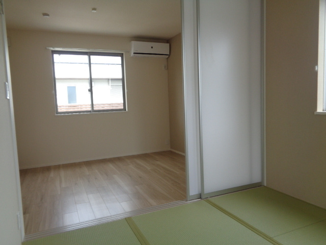 ＢＯＲＩＫＩふじさわ善行　南棟の和室