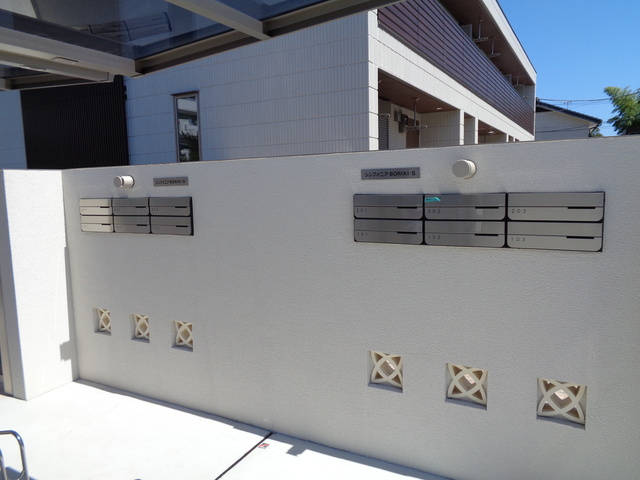 ＢＯＲＩＫＩふじさわ善行　南棟のエントランス|旭化成の子育て共感住宅