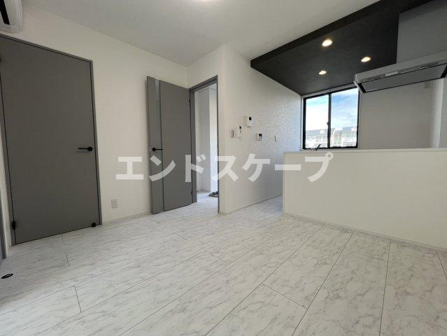 RELUXIA　Aの居間・リビング|高崎、前橋のお部屋探しはエンドスケープまで！お客様の理想お聞かせ下さい♪