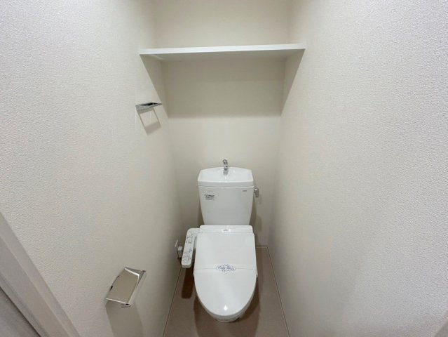 プレサンス東三国駅前グランクラスのトイレ