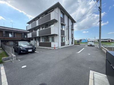 【駐車場】 | トゥールモンド城殿