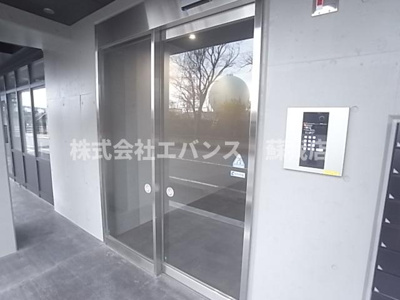 【エントランス】 | NIDO | ゆとりのあるエントランスです