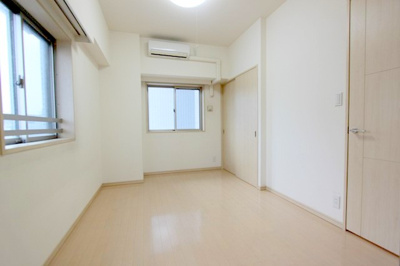 【内装】 | カスタリア押上 | 洋室