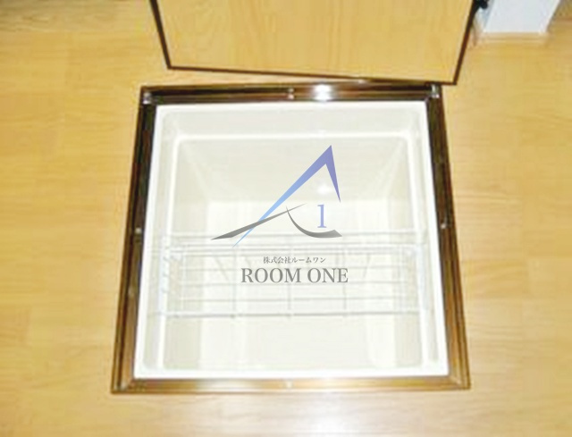 渋谷東４丁目アパート