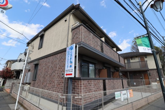 国分寺市本多４丁目のアパート