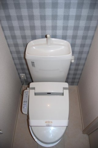 国分寺市本多４丁目のアパートのトイレ