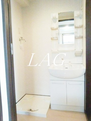 【洗面所】 | ラヴィエント町屋 | 独立洗面台です。