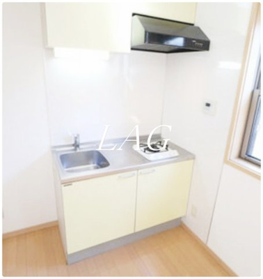 【キッチン】 | グランシャレー千束 | キッチンです。