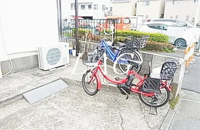 【その他共用部分】 | ニューカリーノ | 駐輪場です。