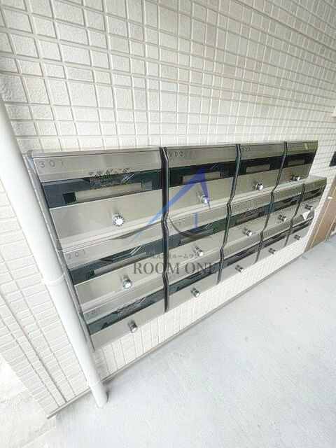 Ｇｌａｎｚ東大井ＷＥＳＴのその他共用部分|集合ポストです。