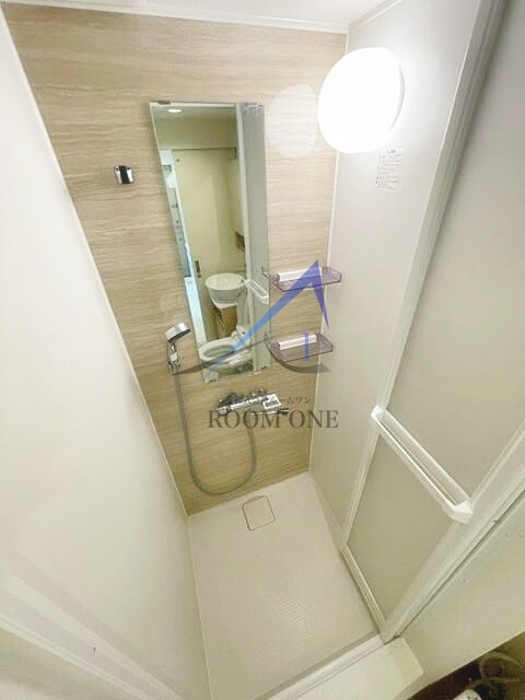 Ｇｌａｎｚ東大井ＷＥＳＴの浴室|シャワールームです。