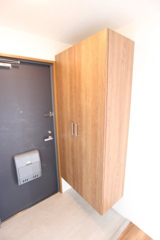 アルカディア八木の玄関|玄関収納