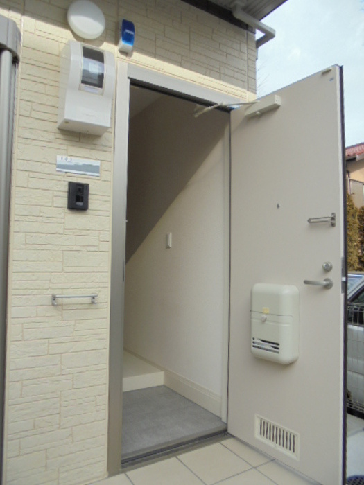 シャルムセジュール武蔵野のエントランス