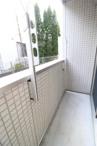 ベルファースト清水が丘2のバルコニー