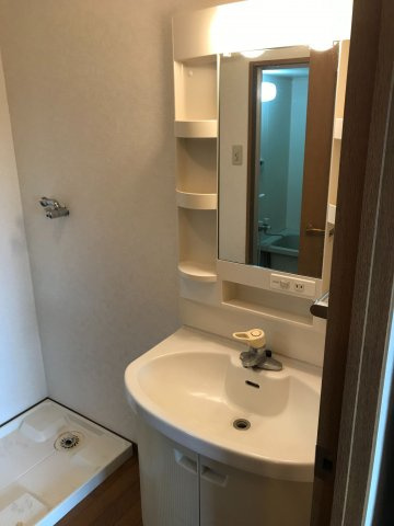 VERDONE(ヴェルドーネ）の洗面所