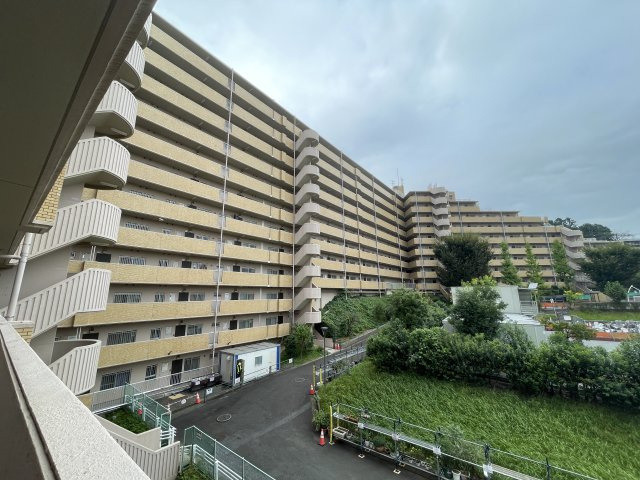 ライオンズガーデン百合ヶ丘