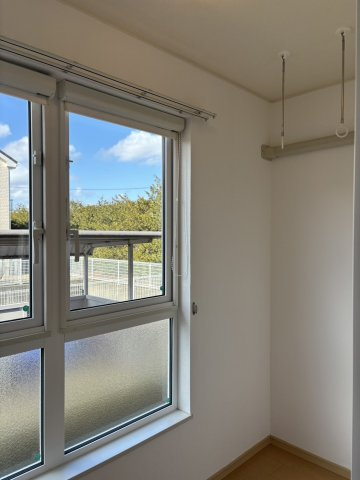 スローモーションの内装|サンルーム