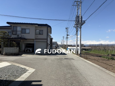 【前面道路含む現地写真】 | 天童市柏木町２丁目【中古住宅】 | 前面道路になります。