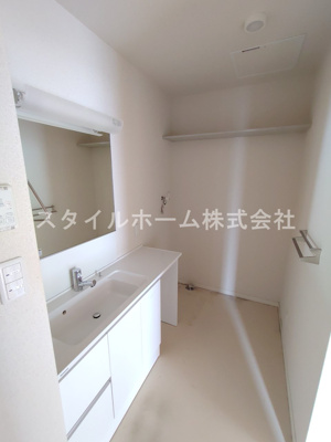 【洗面所】 | フィーコート新栄 | 別部屋写真です。