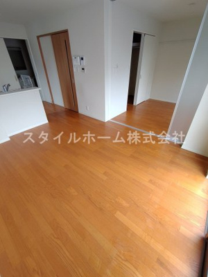 【内装】 | フィーコート新栄 | 別部屋写真です。