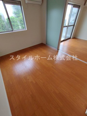 【居間・リビング】 | フィーコート新栄 | 別部屋写真です