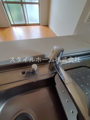 【キッチン】 | フィーコート新栄 | 別部屋写真です