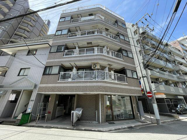 横浜市西区浅間町1丁目のマンションの画像